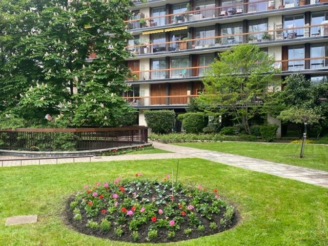 Апартаменти T2 Lumineux Avec Terrasse Булонь-Біянкур Екстер'єр фото